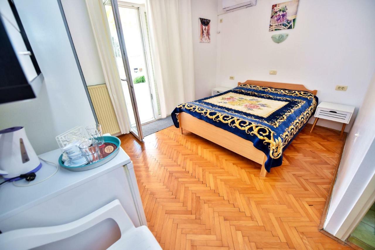 Apartments Villa Milenka Novalja Extérieur photo